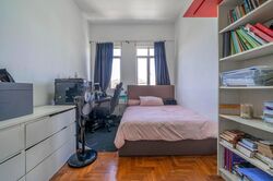 Flora Road (D17), Terrace #460375111